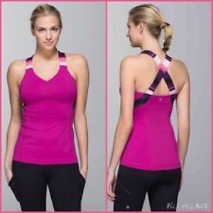 Lululemon push ur limits tank! Sz6 🧘🏼‍♀️